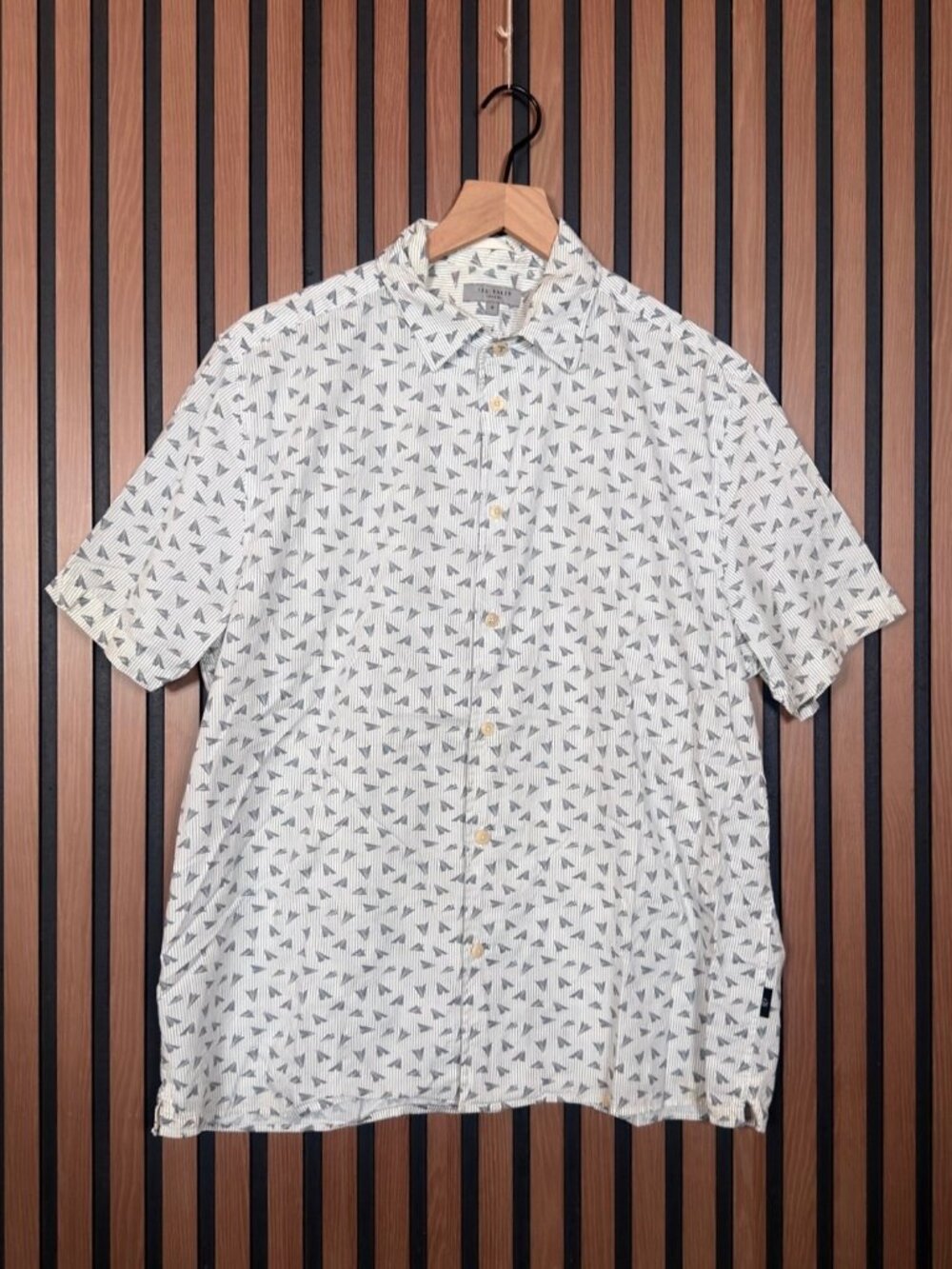 Ted Baker Shirt 4 / L Mens White Short Sleeve Printed Pin Striped Short Sleeve
